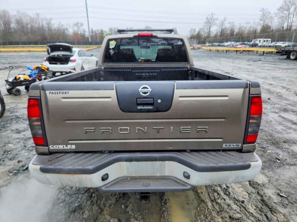 2004 Nissan Frontier XE-V6