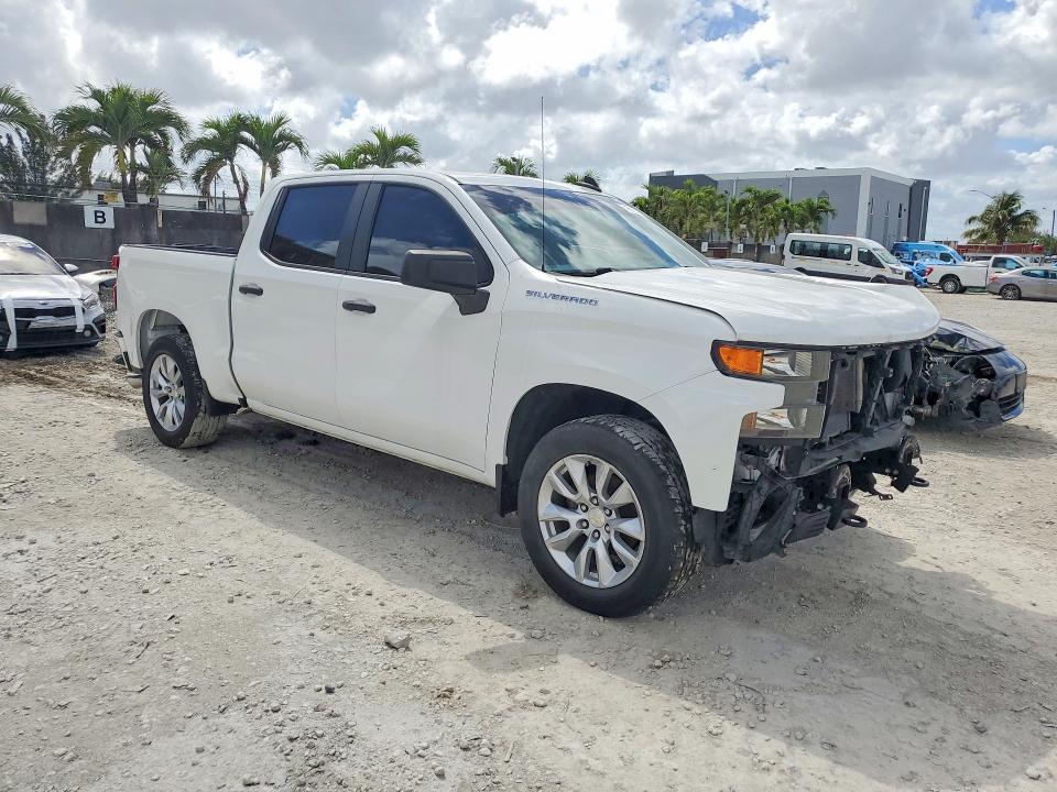 2020 Chevrolet Silverado C1500 Custom