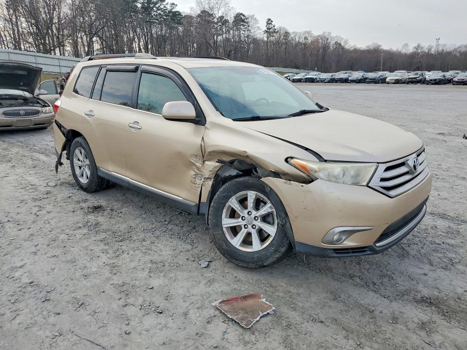 2012 Toyota Highlander se