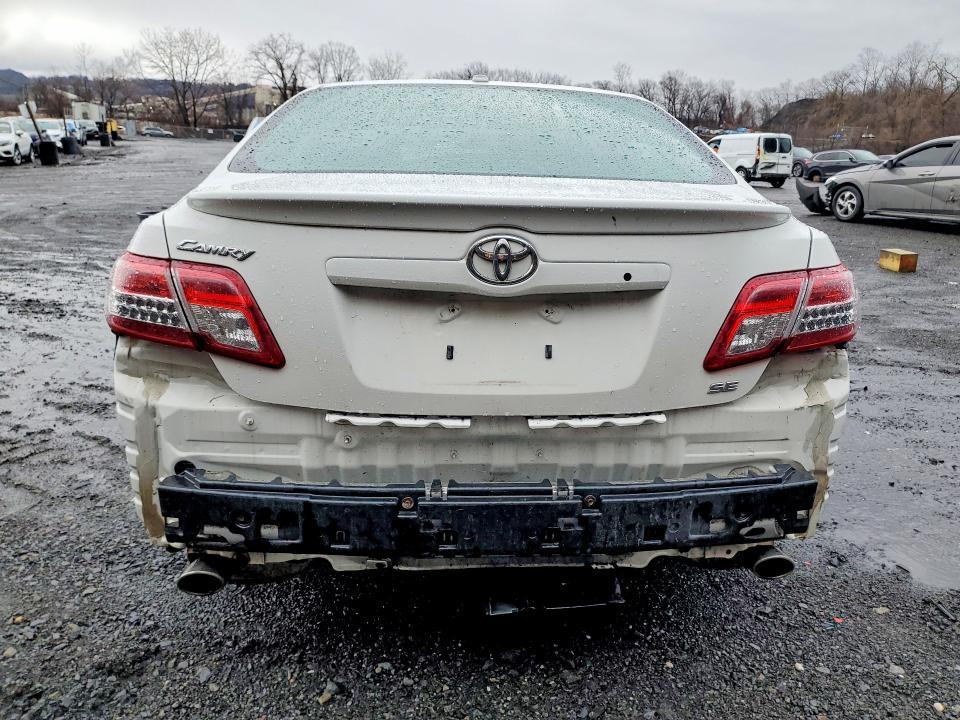 2011 Toyota Camry se