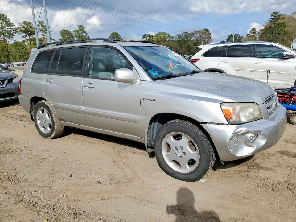 2005 Toyota Highlander Limited