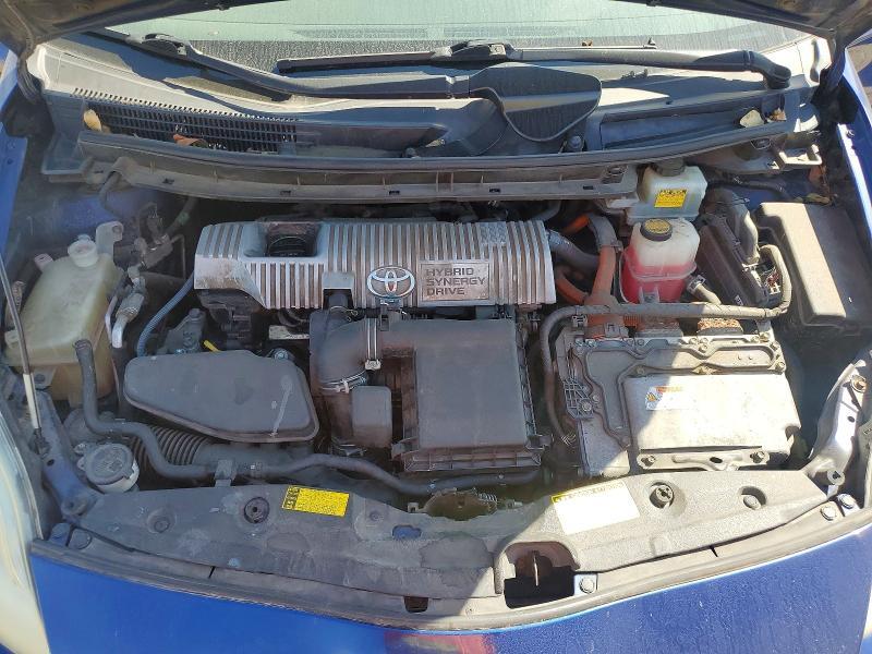 2010 Toyota Prius iii