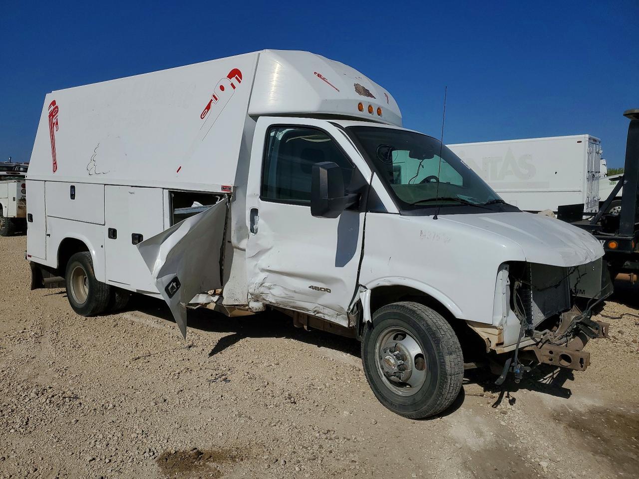 2014 Chev Rolet Express Utility / Service Truck