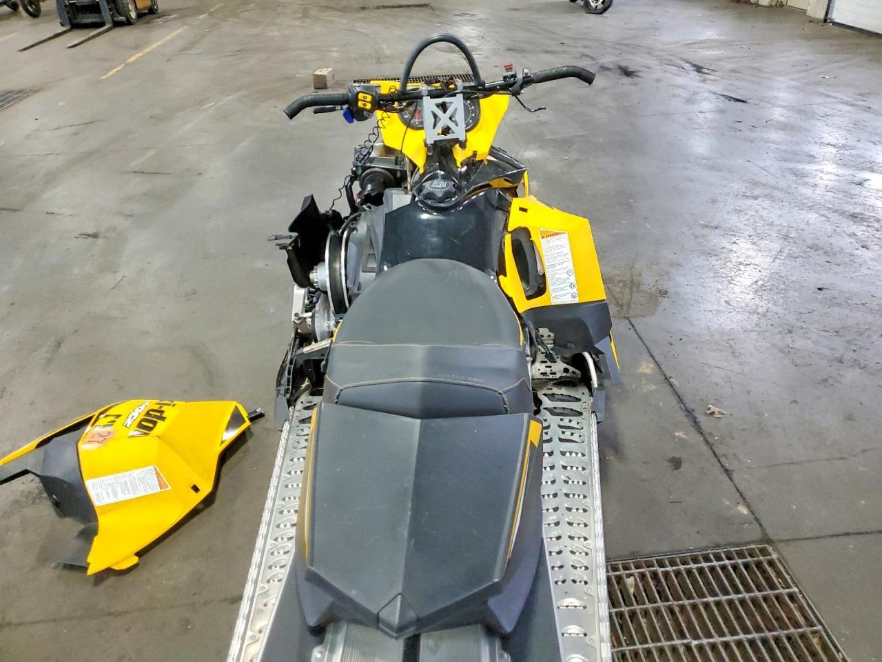 2013 Skidoo MX Z Sport 600