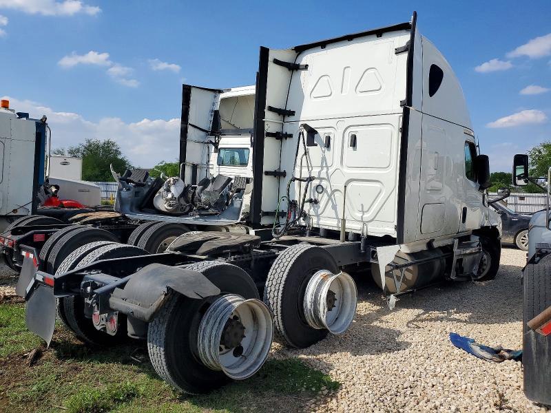 2022 Freigliner 2022 Freightliner Cascadia 126 Semi Truck