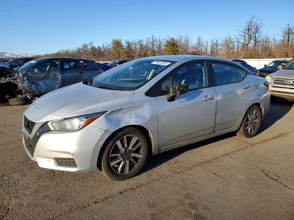 2020 Nissan Versa sv
