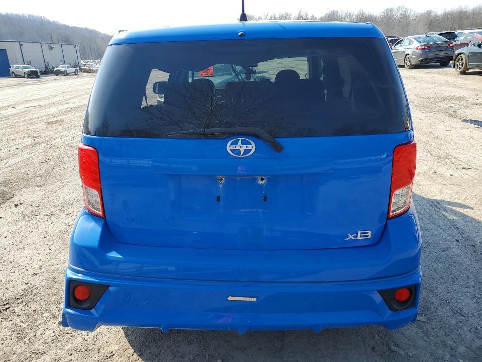 2011 Scion Xb Release Series 8.0