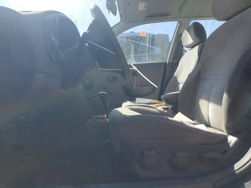 2004 KIA Spectra Base