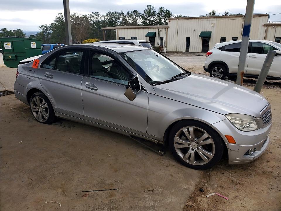 2011 Mercedes-Benz C300