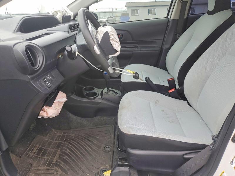 2015 Toyota Prius c one