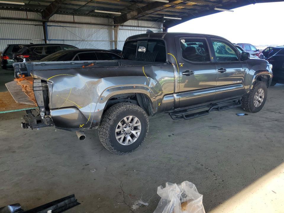 2018 Toyota Tacoma SR5 V6