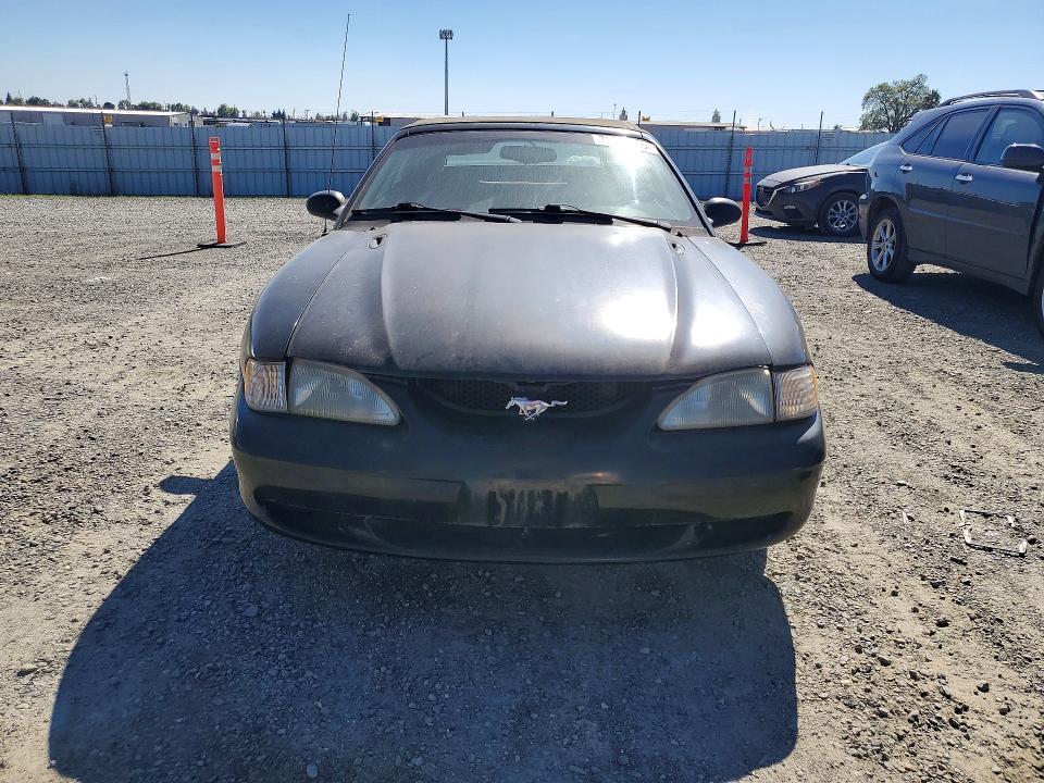 1996 Ford Mustang
