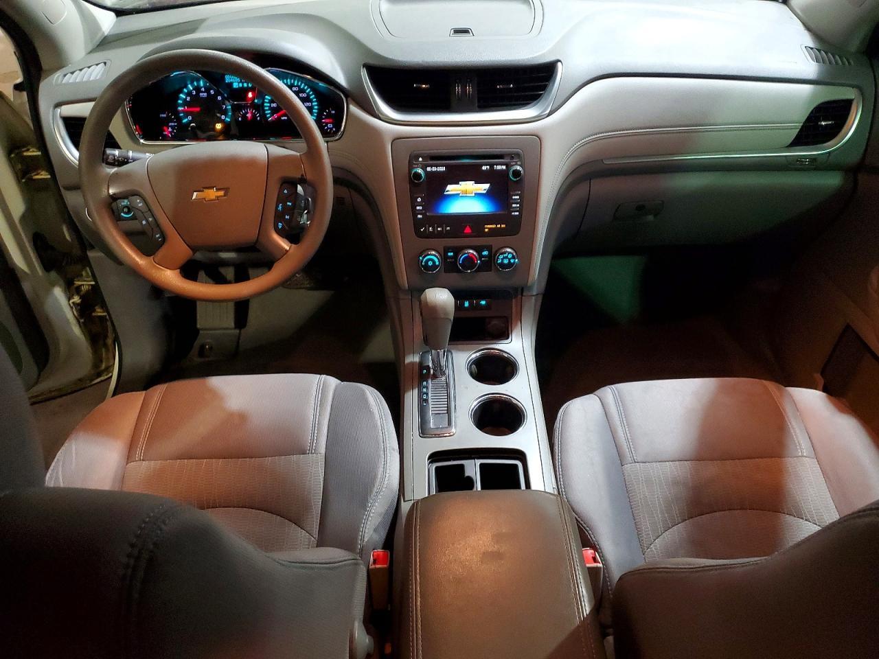 2013 Chevrolet Traverse ls