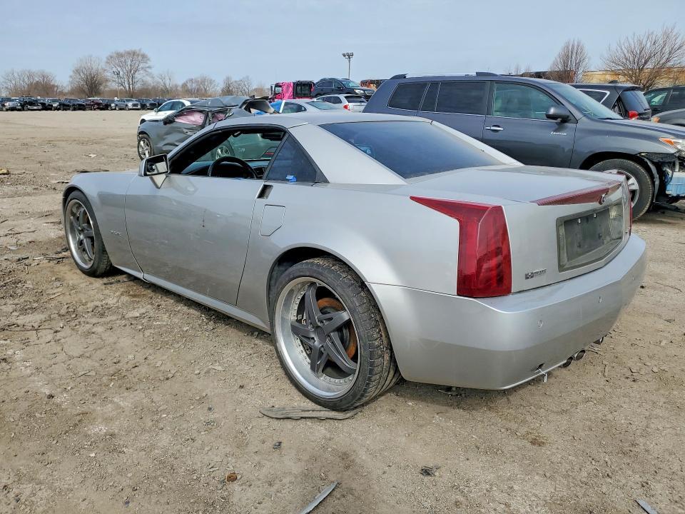 2004 Cadillac XLR