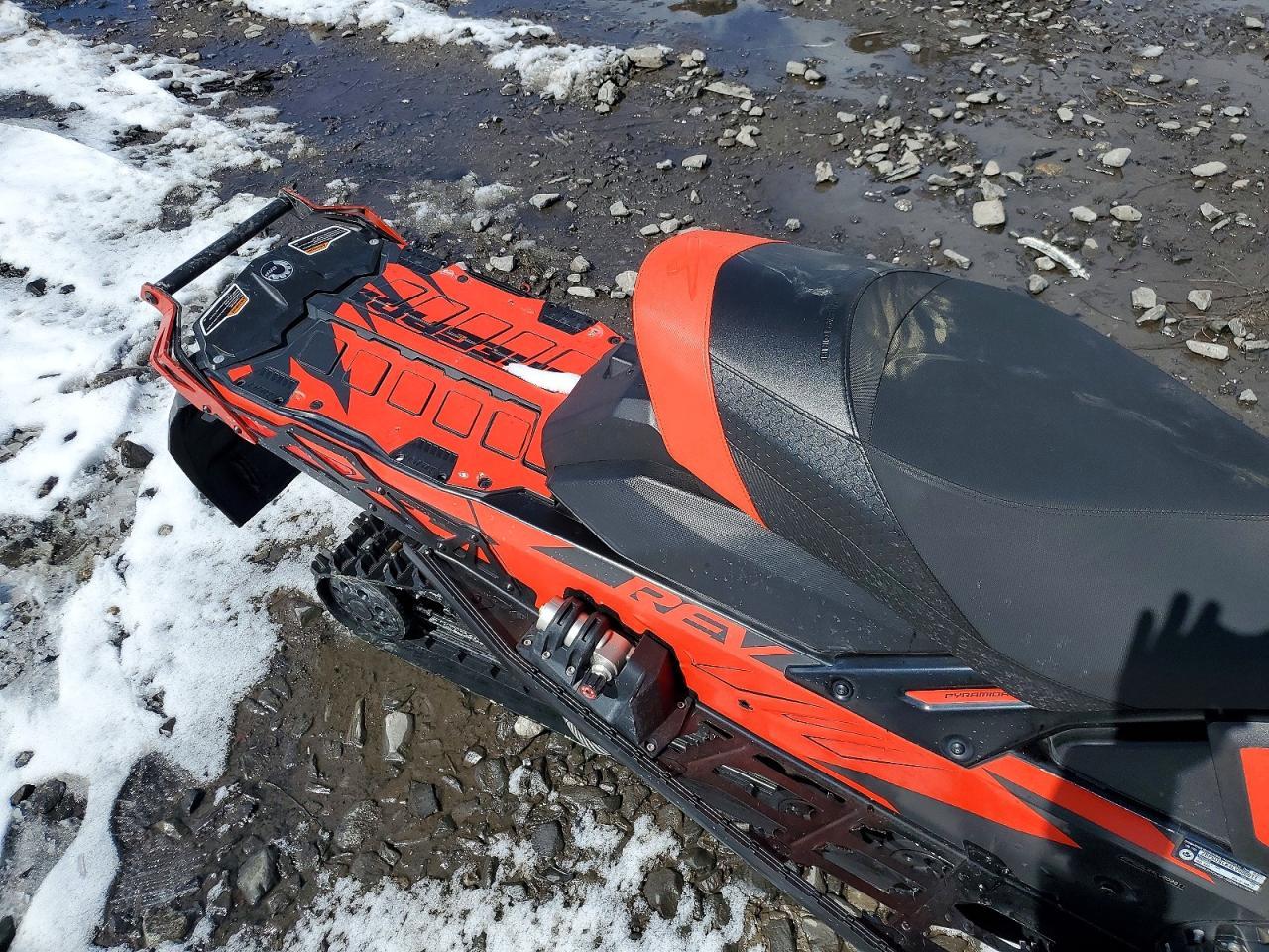 2020 Skidoo Renegade