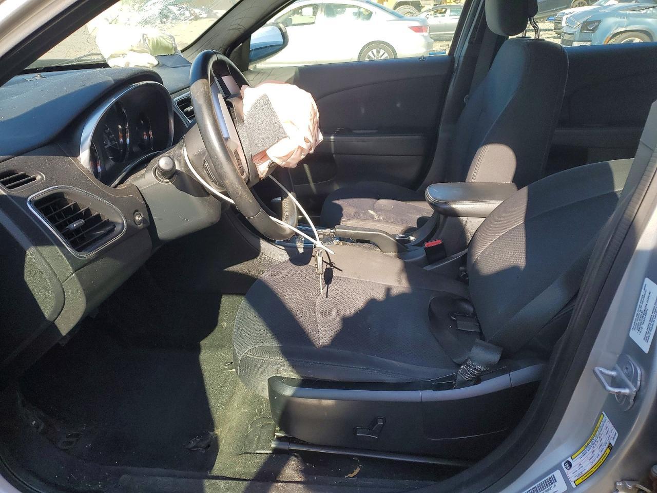 2012 Chrysler 200 Touring