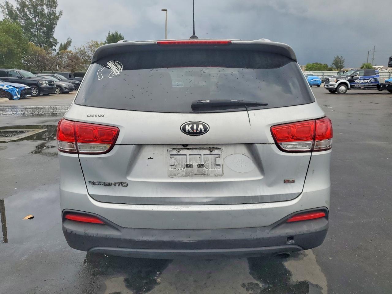 2016 KIA Sorento lx