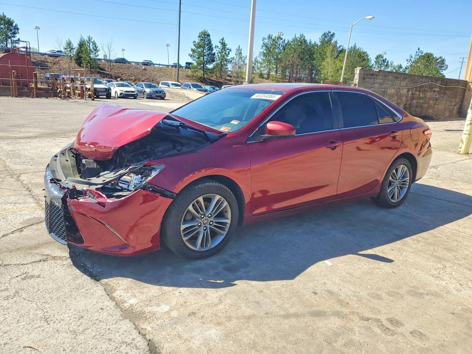 2016 Toyota Camry se