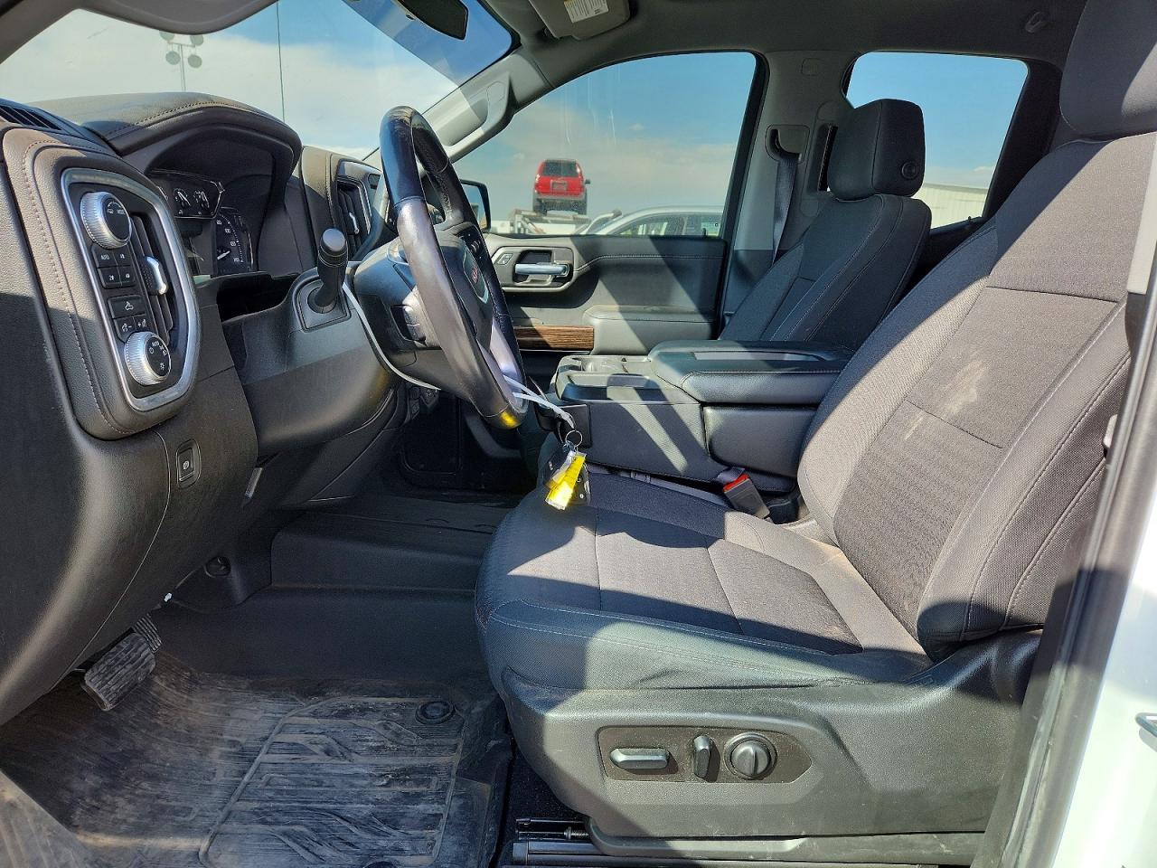 2020 GMC Sierra K1500 SLE
