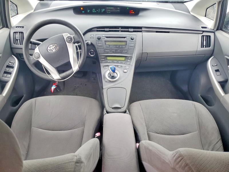 2010 Toyota Prius ii