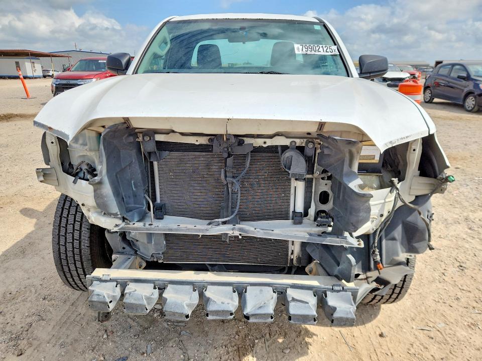 2017 Toyota Tacoma SR
