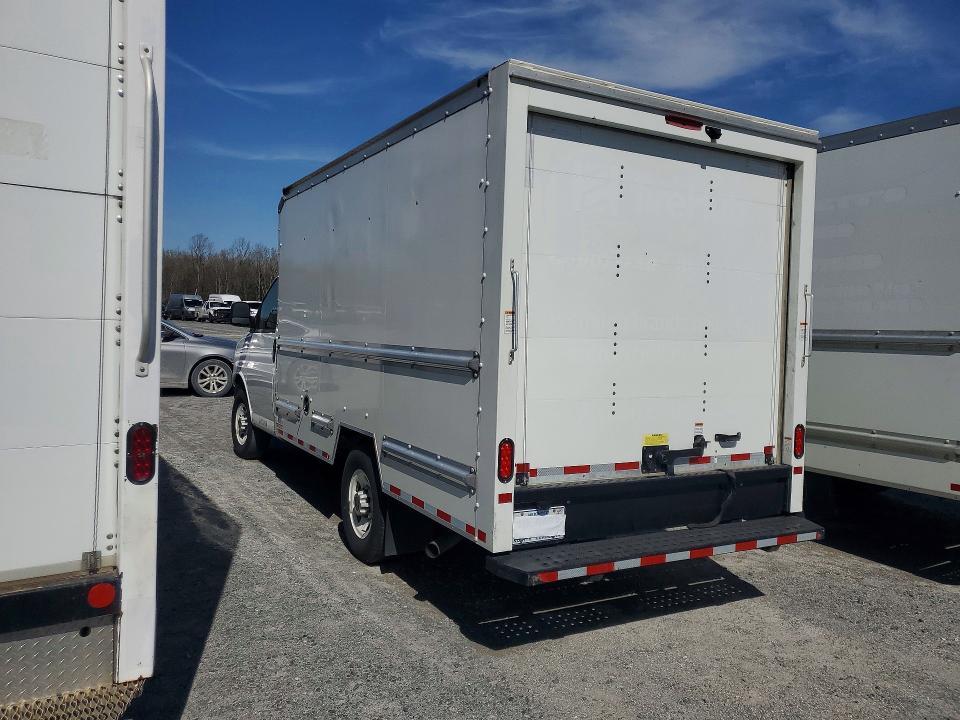 2024 GMC Savana BOX Truck