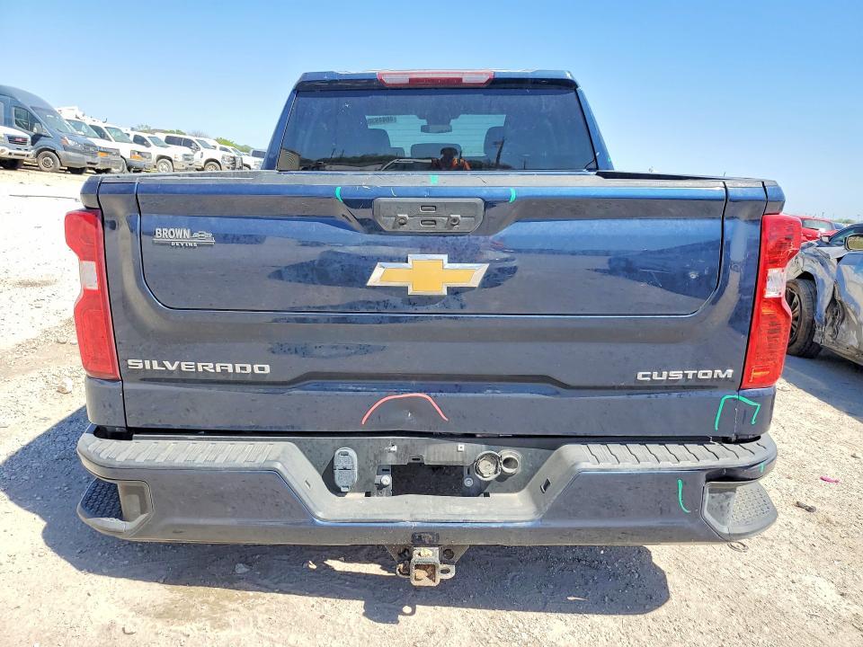 2022 Chevrolet Silverado ltd C1500 Custom