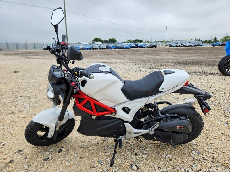 2022 Other 2022 Yongfu YN50QT Rocket