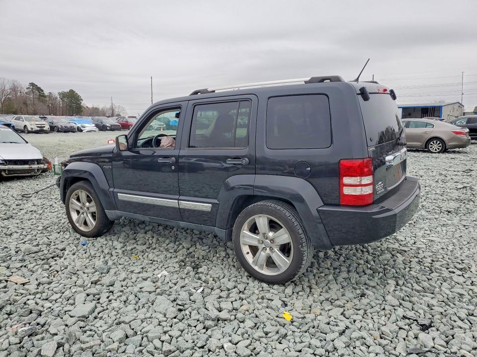 2012 Jeep Liberty jet
