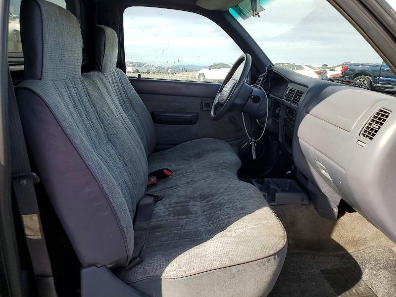 1998 Toyota Tacoma Base