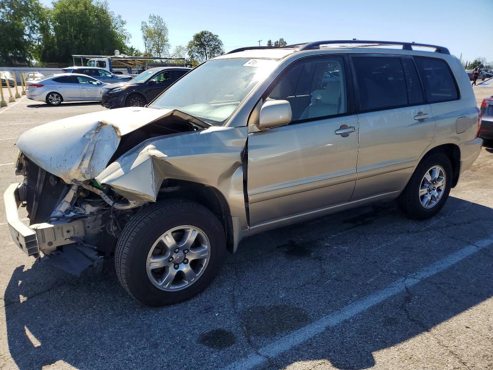 2005 Toyota Highlander Base
