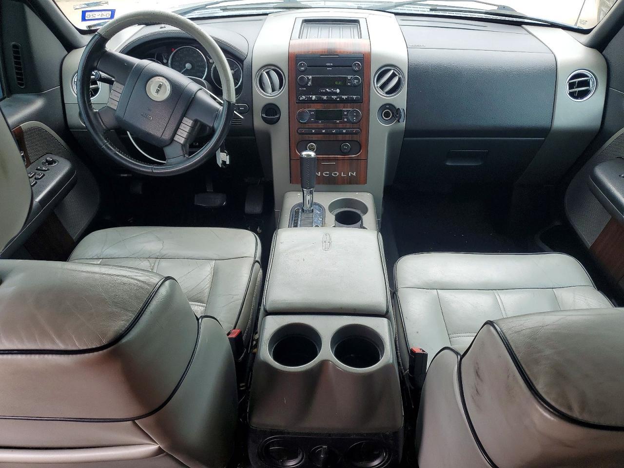 2006 Lincoln Townhouse Mark LT