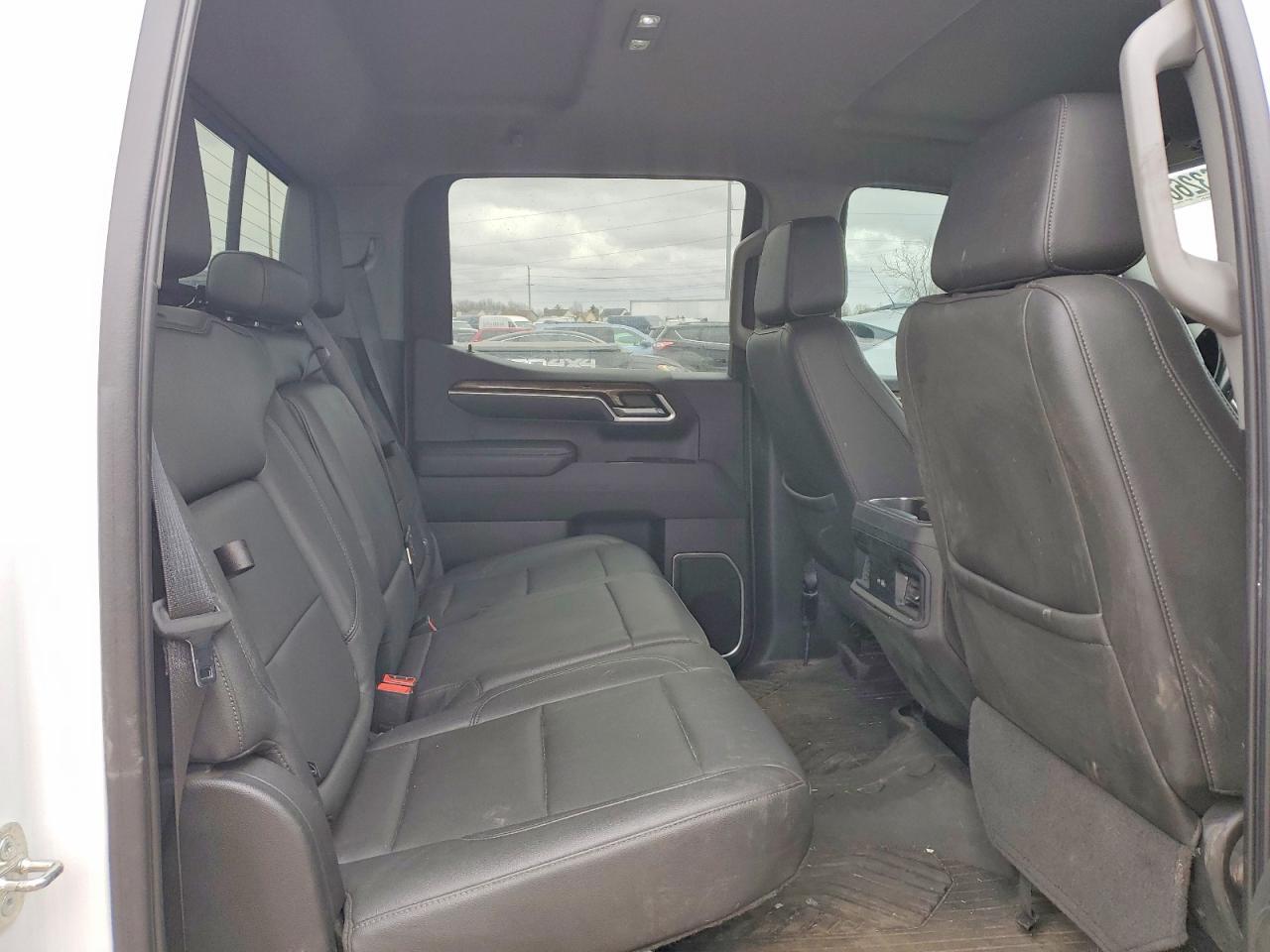 2022 Chevrolet Silverado K1500 RST