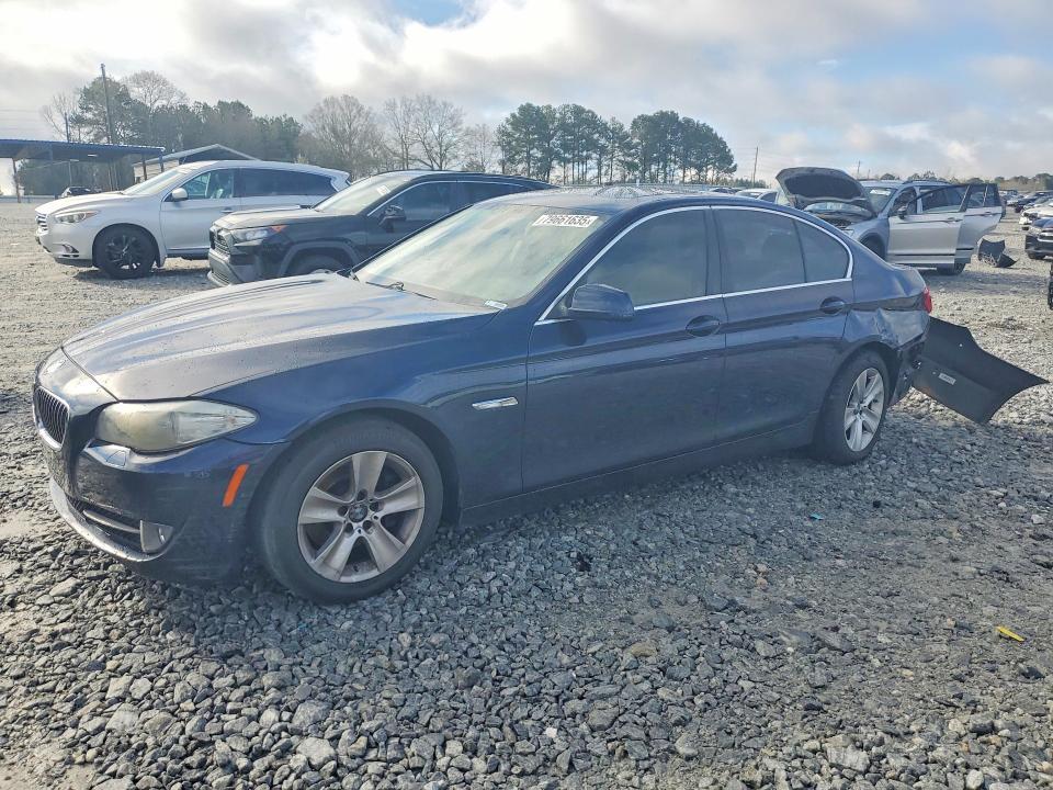 2011 BMW 528 i