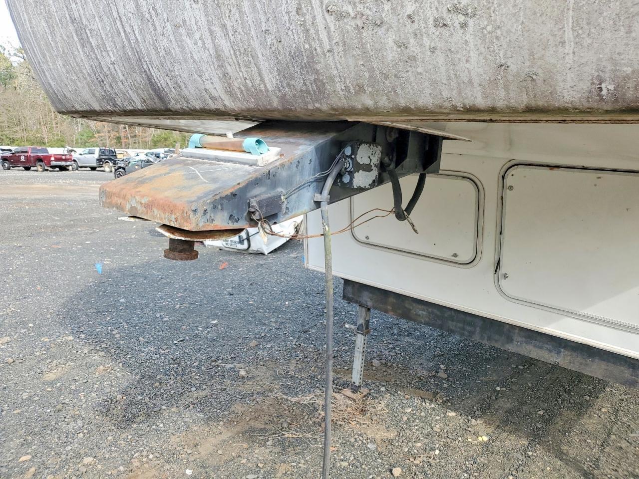 2000 Unknown 2000 Tahoe Camper