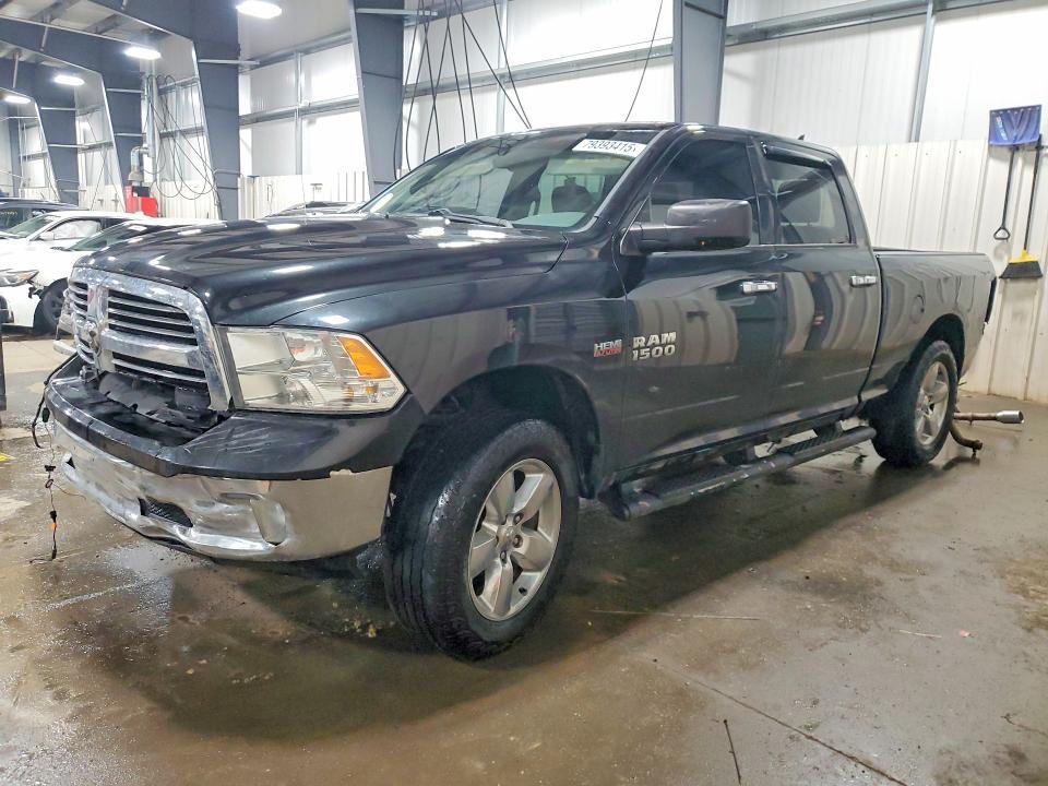 2015 Dodge RAM 1500 SLT