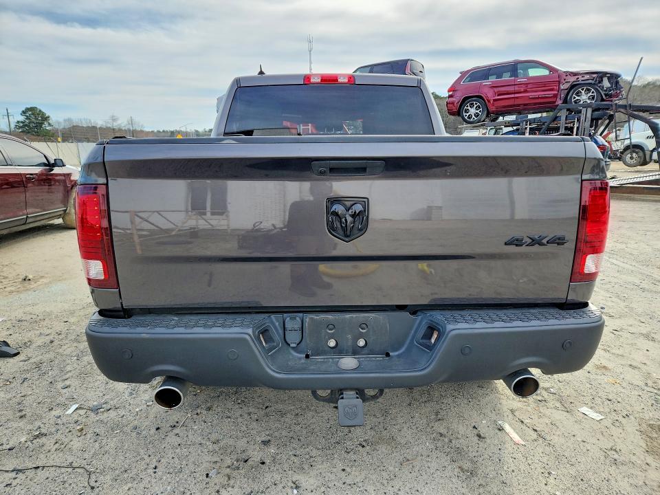 2021 Dodge RAM 1500 Classic SLT