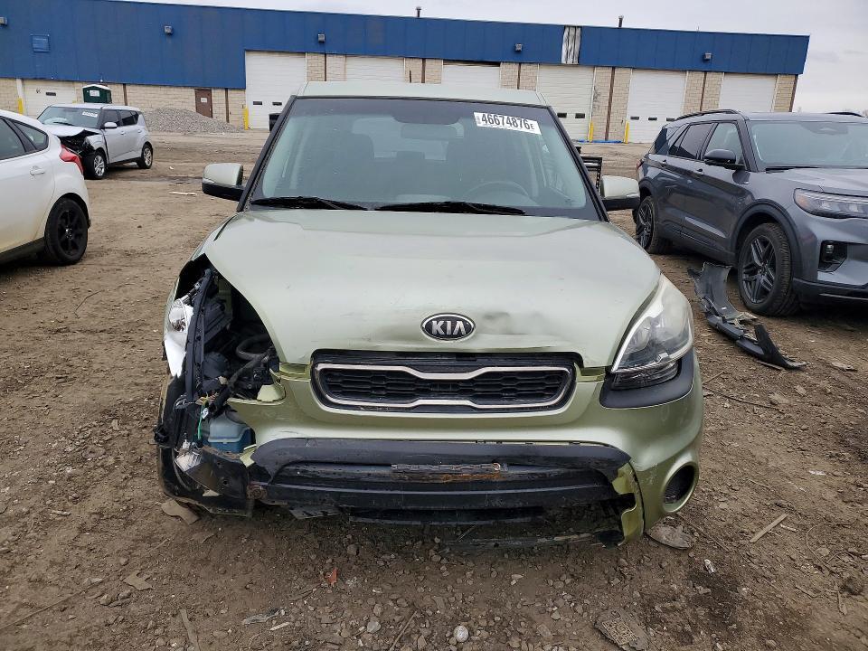 2013 KIA Soul +