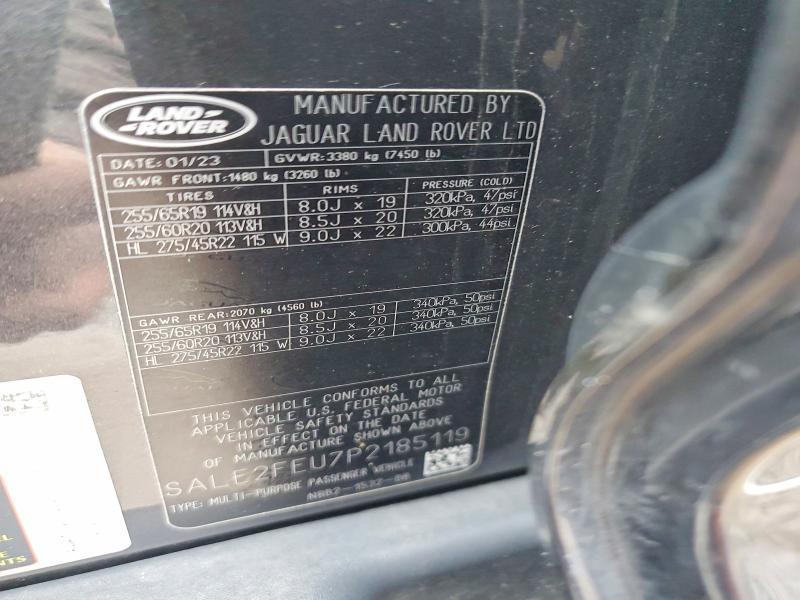 2023 Land Rover Defender 130 X-dynamic se