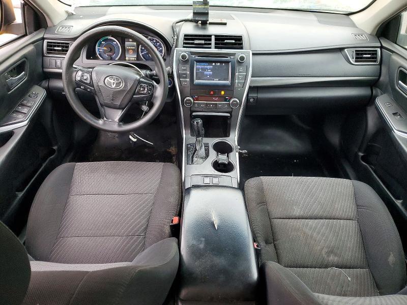 2015 Toyota Camry Hybrid le