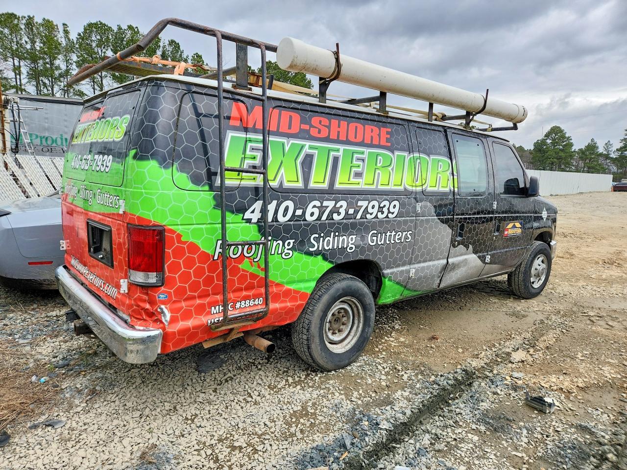2013 Ford Econoline E350 Super Duty Wagon