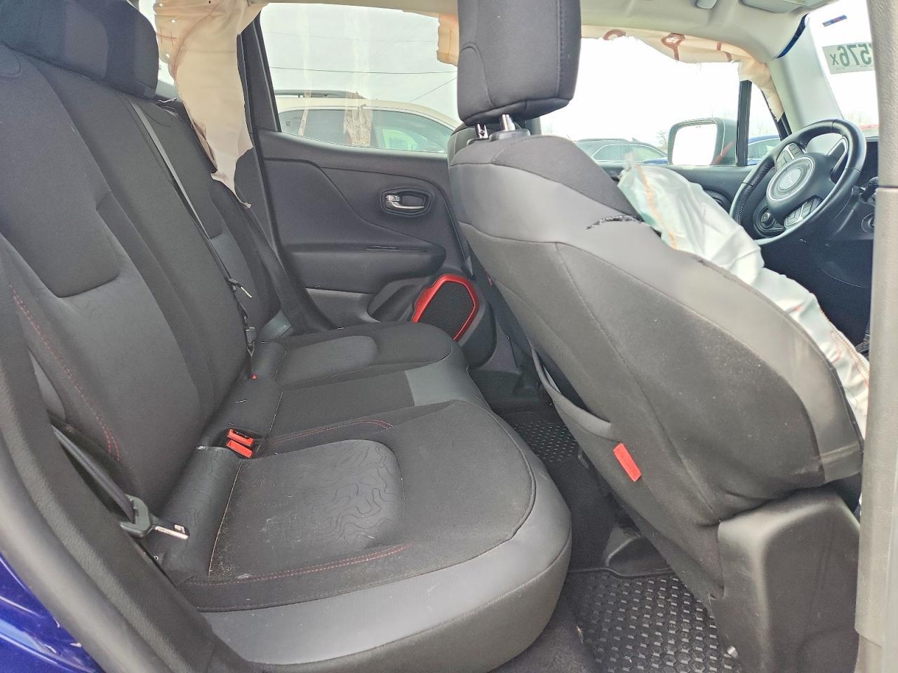 2017 Jeep Renegade Trailhawk