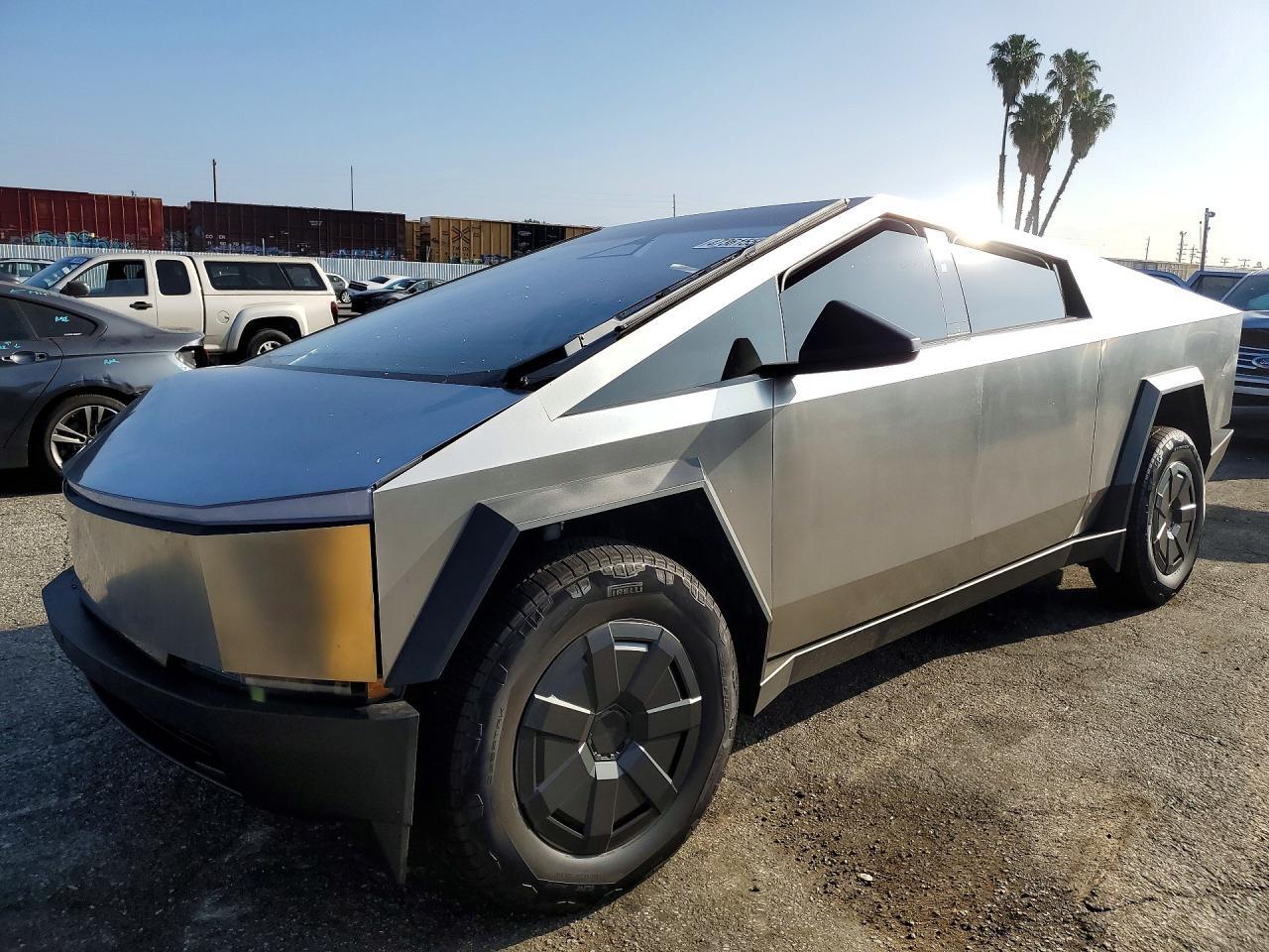 2026 Tesla Cybertruck