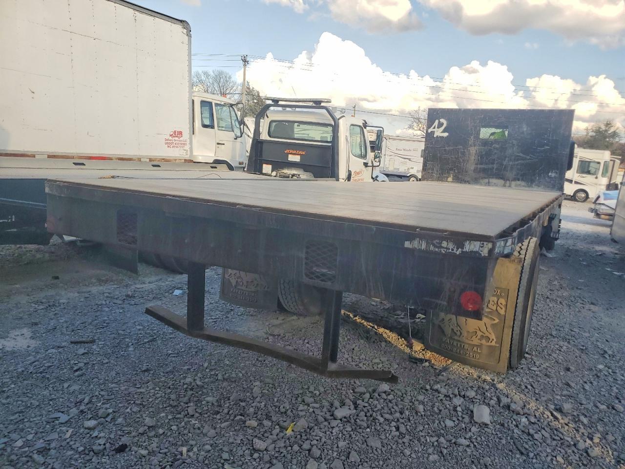 2019 International MV607 Flatbed Truck