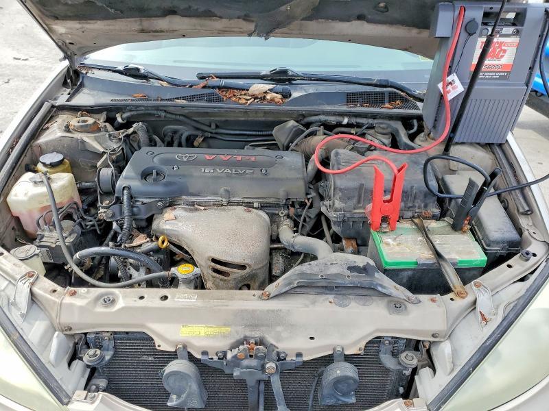 2004 Toyota Camry xle