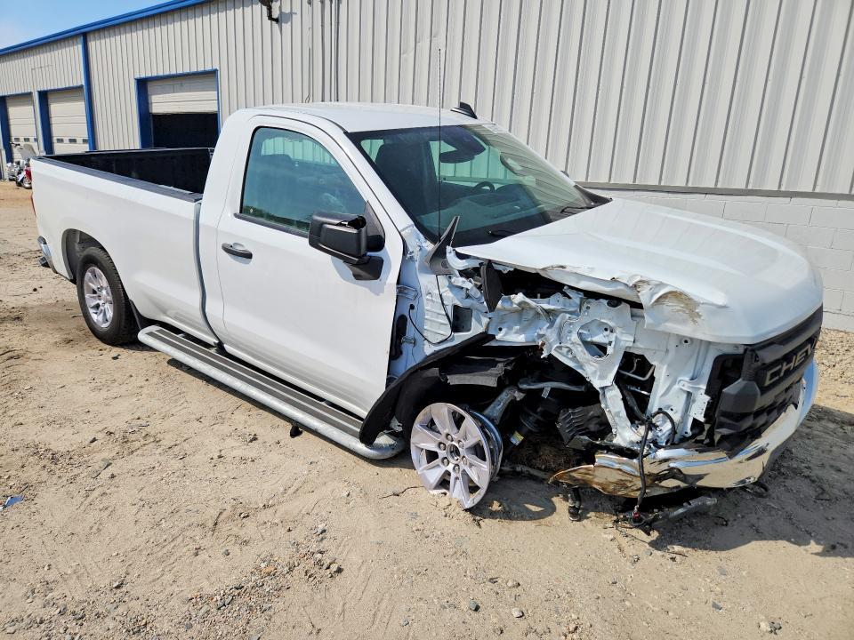 2025 Chevrolet Silverado C1500