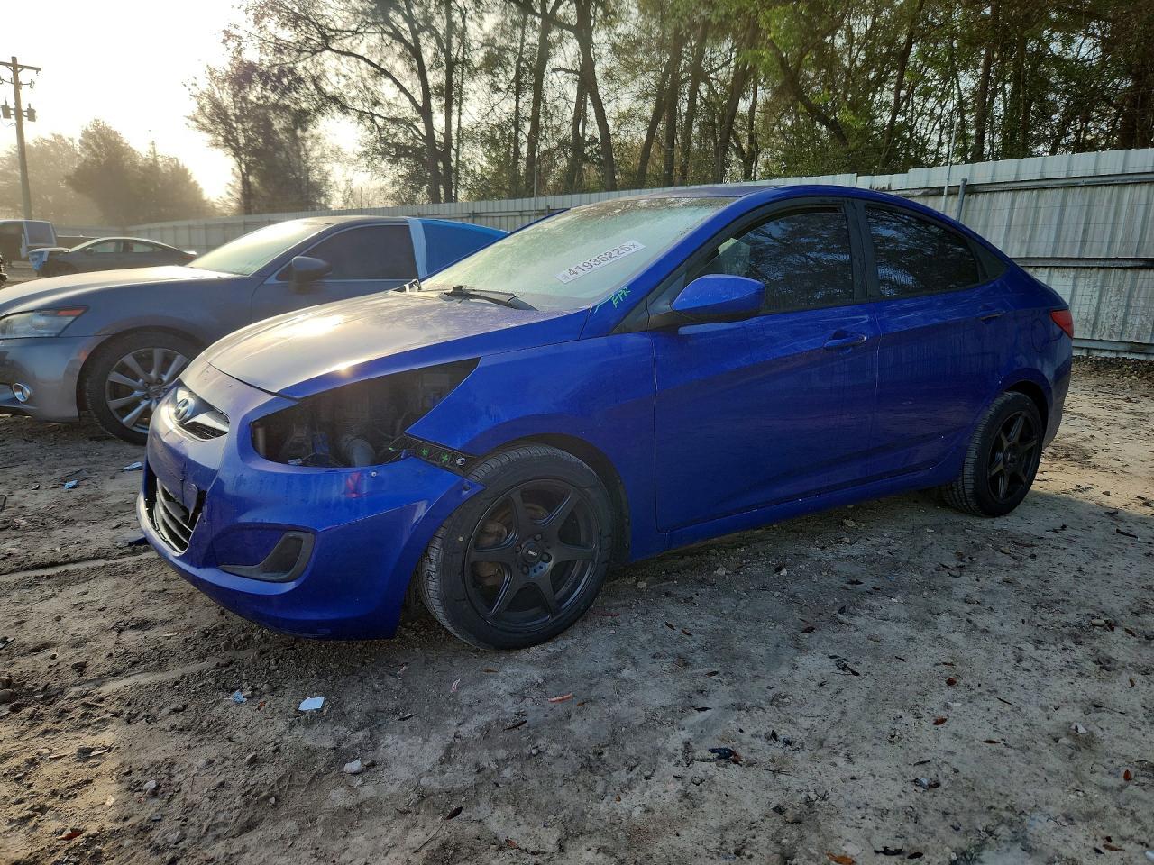 2014 Hyundai Accent gls