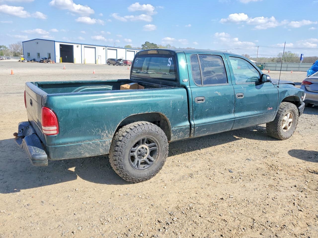 2000 Dodge Dakota Quattro