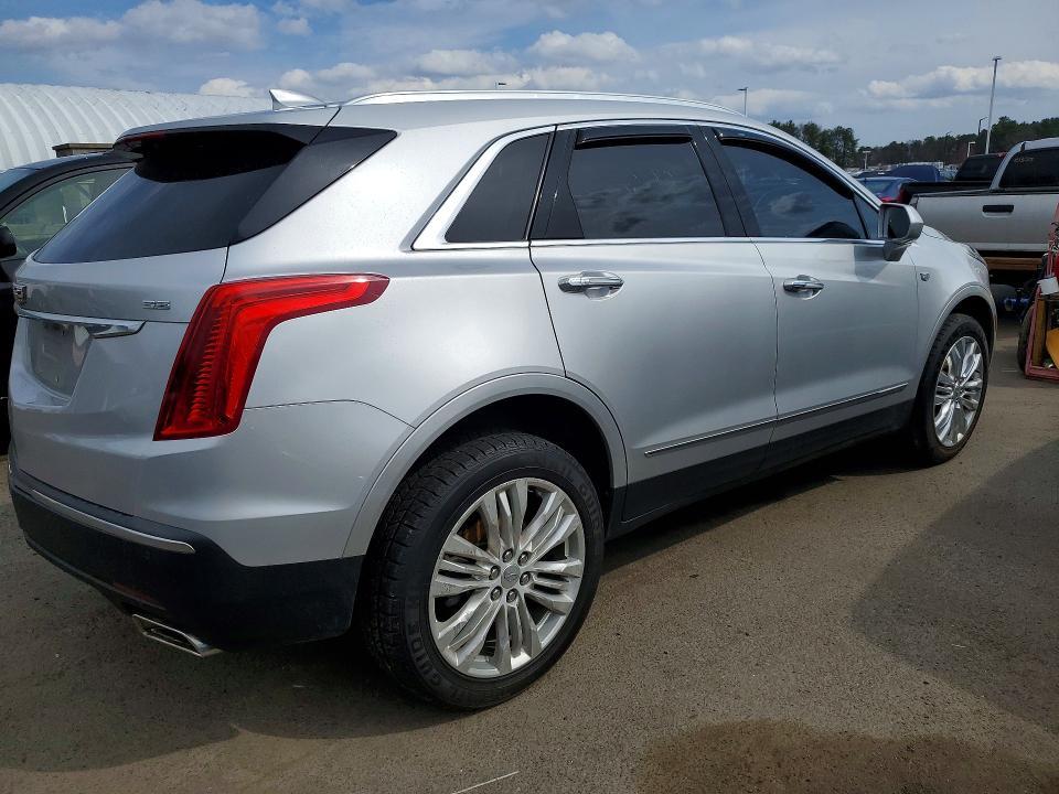 2018 Cadillac XT5 Premium Luxury