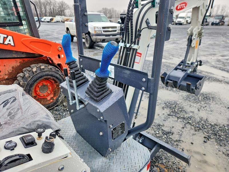 2025 Bateman ET12M6-Mini Excavator